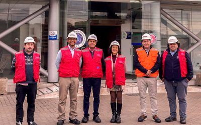 Alcaldesa de San Antonio visita por primera vez Puerto Columbo